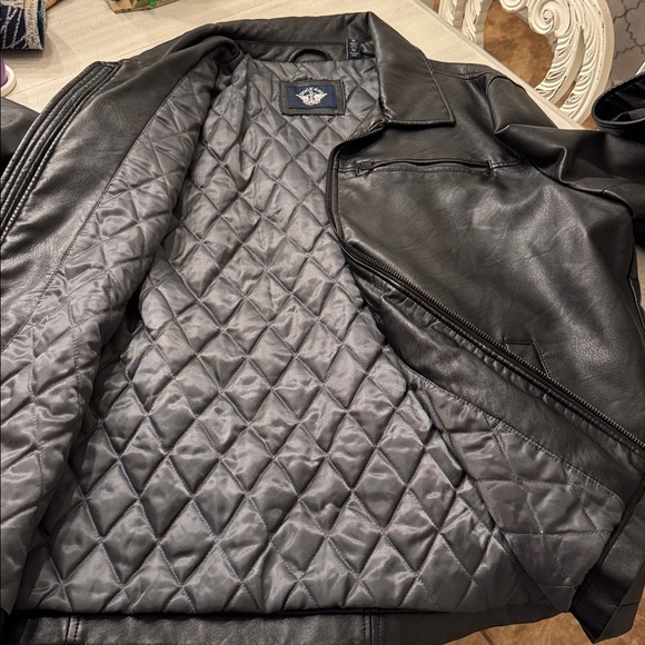 Dockers Faux Leather Jacket Men’s XL Quilt Lined Full Zipper - Picture 6 of 9